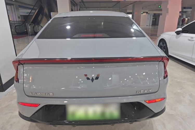 Used Wuling Xingguang 2024 Co-Creation Edition 510 Advanced Model Rear