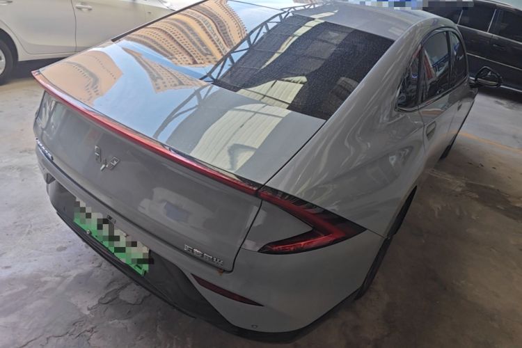 Used Wuling Xingguang 2024 Co-Creation Edition 510 Advanced Model Rear Right 45 Deg