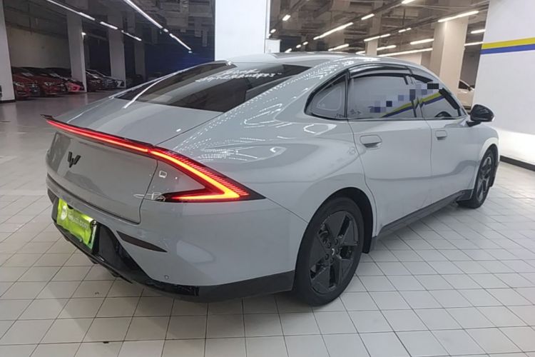 Used Wuling Xingguang 2024 Co-Creation Edition 510 Advanced Model Rear Right 45 Deg