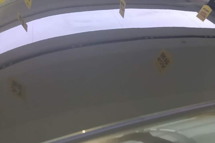 Used Wuling Xingguang 2024 Co-creation Edition 150 Standard Model Roof