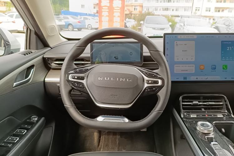 Used Wuling Xingguang 2024 Co-Creation Edition 510 Advanced Model Steering Wheel