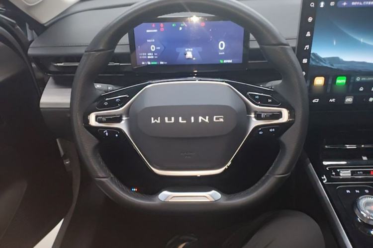 Used Wuling Xingguang 2024 Co-Creation Edition 510 Advanced Model Steering Wheel