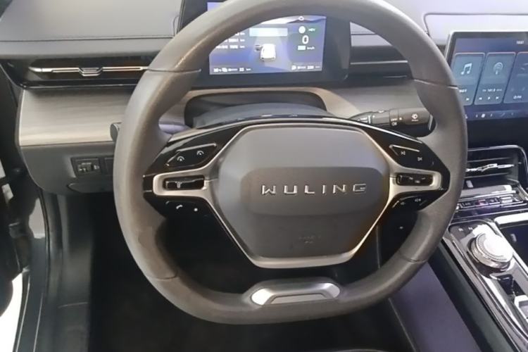 Used Wuling Xingguang 2024 Co-creation Edition 150 Standard Model Steering Wheel
