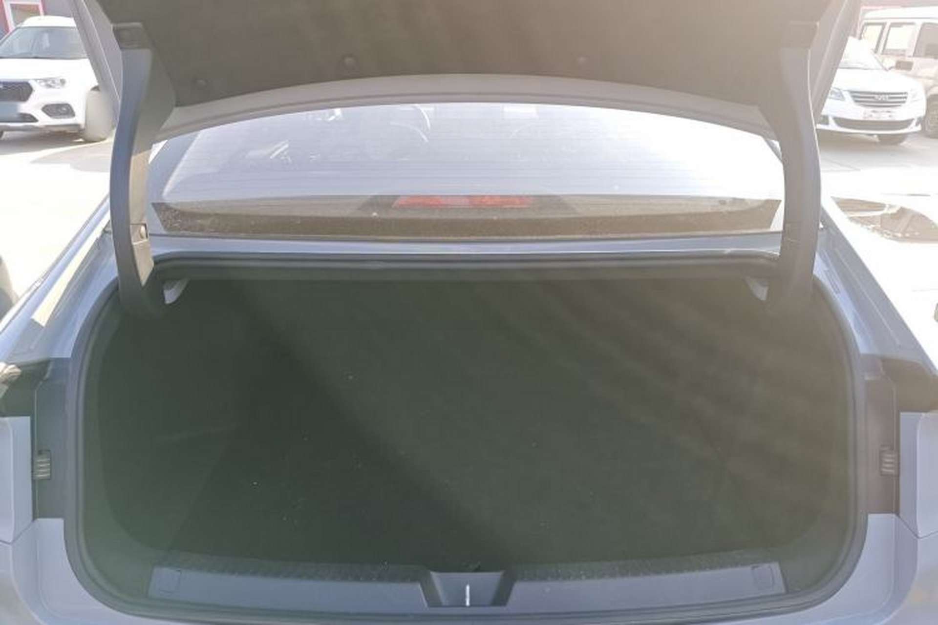 Used Wuling Xingguang 2024 Co-Creation Edition 510 Advanced Model Trunk