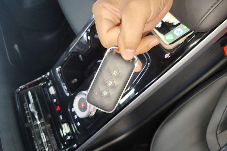 Used Wuling Xingguang 2024 Co-Creation Edition 510 Advanced Model Vehicle Key