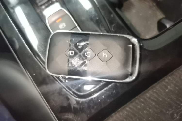 Used Wuling Xingguang 2024 Co-Creation Edition 150 Flagship Model Vehicle Key