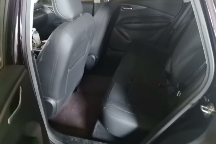 Used Wuling Xingguang 2024 Co-Creation Edition 150 Flagship Model Left Rear Seat
