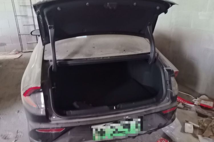 Used Wuling Xingguang 2024 Co-Creation Edition 150 Flagship Model Trunk