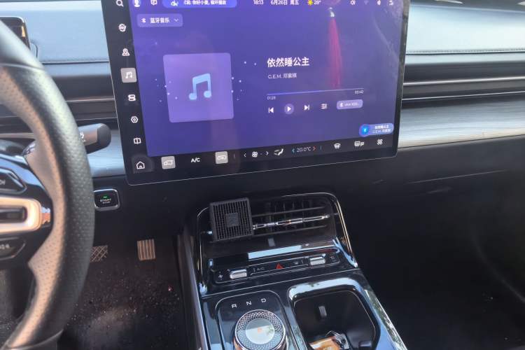 Used Wuling Xingguang 2024 Co-Creation Edition 150 Flagship Model Audio And AC Panel
