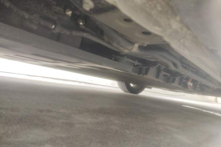 Used Wuling Xingguang 2024 Co-Creation Edition 150 Advanced Model Chassis Rear Right