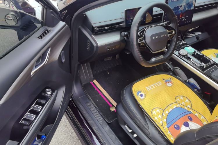 Used Wuling Xingguang 2024 Co-Creation Edition 150 Flagship Model Driver Seat