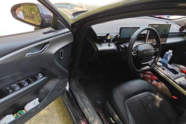 Used Wuling Xingguang 2024 Co-Creation Edition 150 Flagship Model Driver Seat