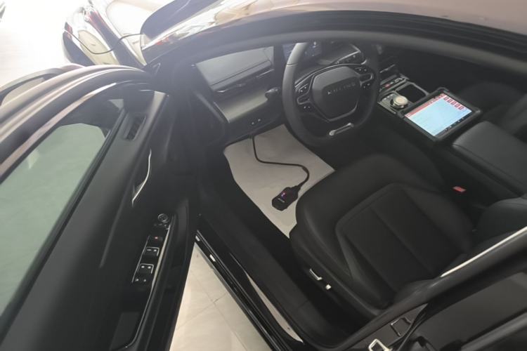 Used Wuling Xingguang 2024 Co-creation Edition 150 Standard Model Driver Seat