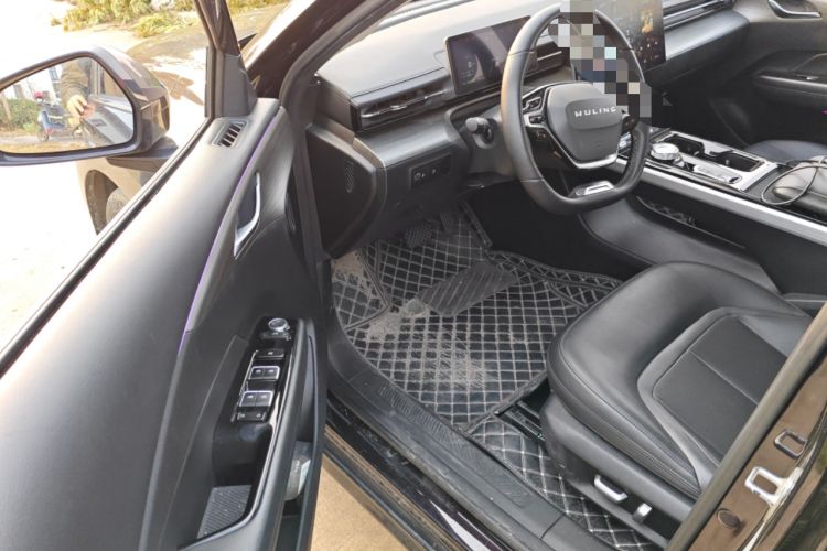 Used Wuling Xingguang 2024 Co-Creation Edition 150 Flagship Model Driver Seat