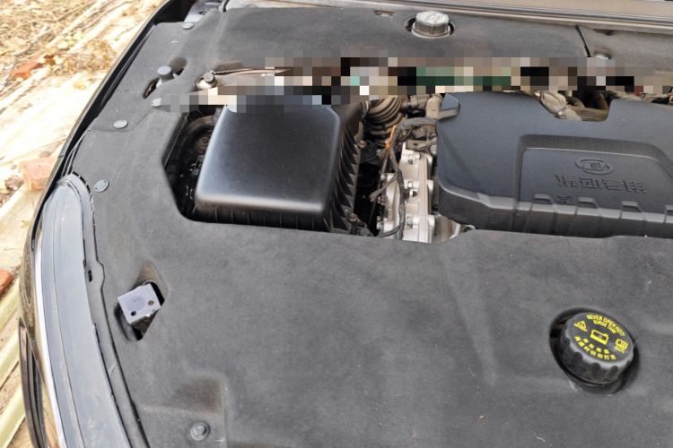 Used Wuling Xingguang 2024 Co-Creation Edition 150 Flagship Model Engine Bay Right