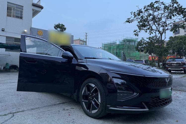 Used Wuling Xingguang 2024 Co-Creation Edition 150 Flagship Model Exterior 4
