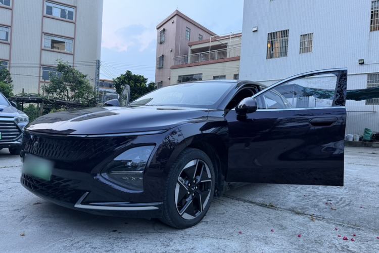 Used Wuling Xingguang 2024 Co-Creation Edition 150 Flagship Model Exterior 5