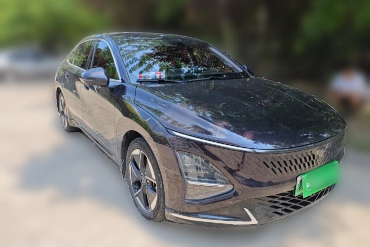 Used Wuling Xingguang 2024 Co-Creation Edition 150 Flagship Model Front Right 45 Deg