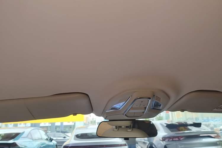 Used Wuling Xingguang 2024 Co-Creation Edition 150 Advanced Model Headliner