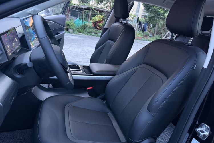Used Wuling Xingguang 2024 Co-Creation Edition 150 Flagship Model Interior 2