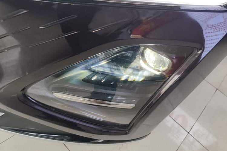 Used Wuling Xingguang 2024 Co-Creation Edition 150 Advanced Model Left Front Headlight