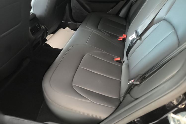 Used Wuling Xingguang 2024 Co-creation Edition 150 Standard Model Left Rear Seat