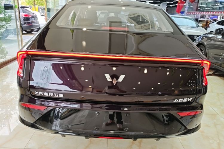 Used Wuling Xingguang 2024 Co-Creation Edition 150 Flagship Model Rear