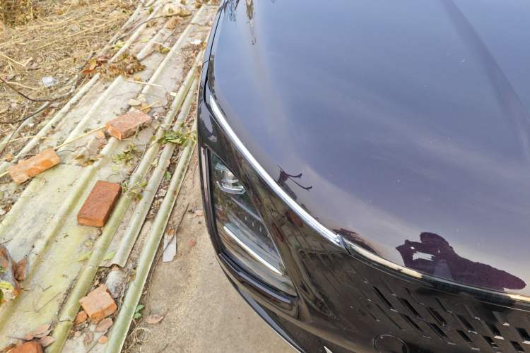 Used Wuling Xingguang 2024 Co-Creation Edition 150 Flagship Model Right Front Headlight