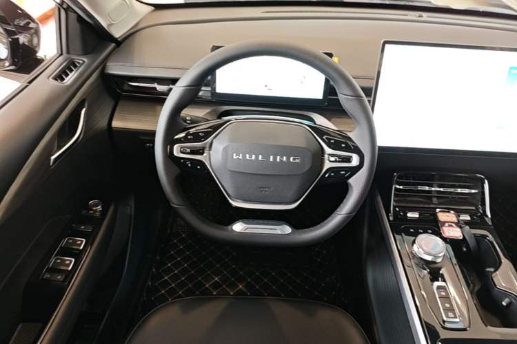 Used Wuling Xingguang 2024 Co-Creation Edition 150 Flagship Model Steering Wheel