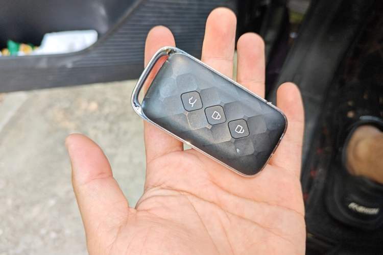 Used Wuling Xingguang 2024 Co-Creation Edition 150 Flagship Model Vehicle Key