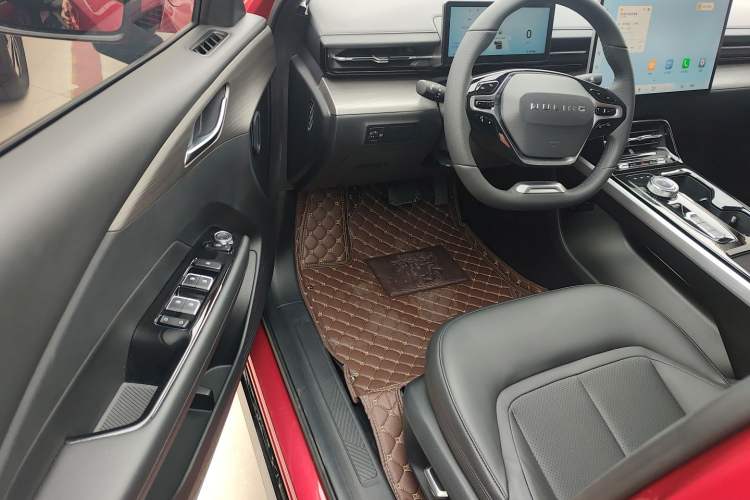 Used Wuling Xingguang 2024 Co-Creation Edition 510 Advanced Model Driver Seat