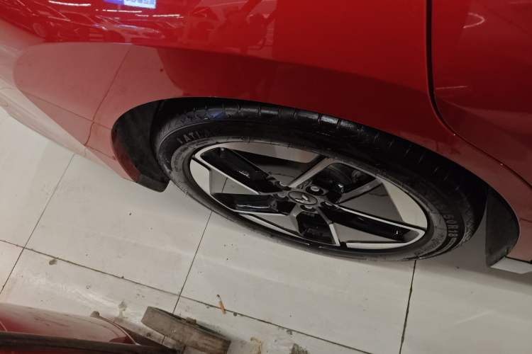 Used Wuling Xingguang 2024 Co-Creation Edition 510 Advanced Model Exterior 5