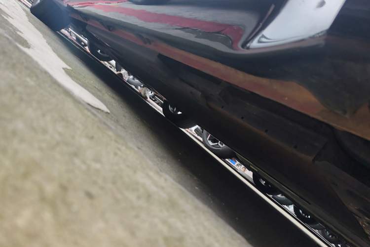 Used Wuling Xingguang 2024 Co-Creation Edition 510 Advanced Model Left Side Sill