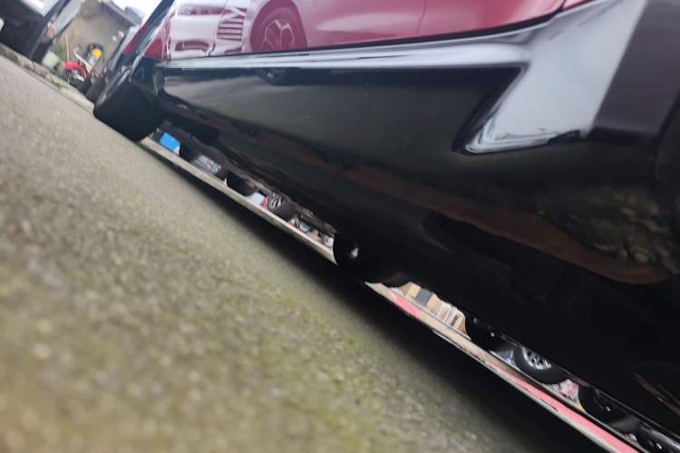 Used Wuling Xingguang 2024 Co-Creation Edition 510 Advanced Model Right Side Sill