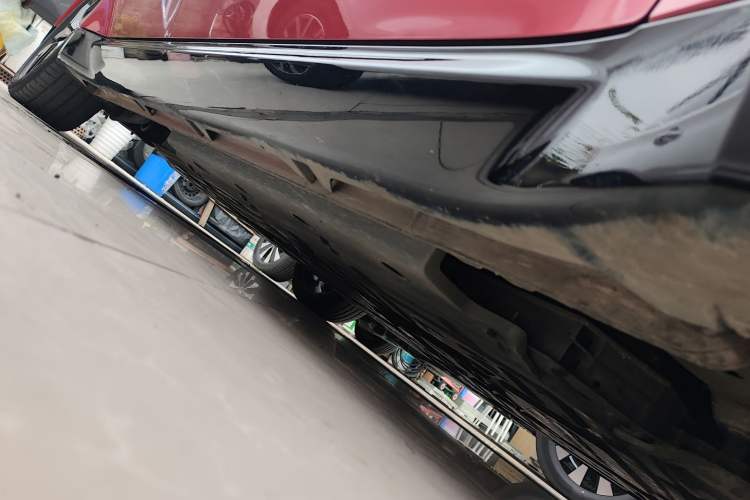 Used Wuling Xingguang 2024 Co-Creation Edition 510 Advanced Model Right Side Sill
