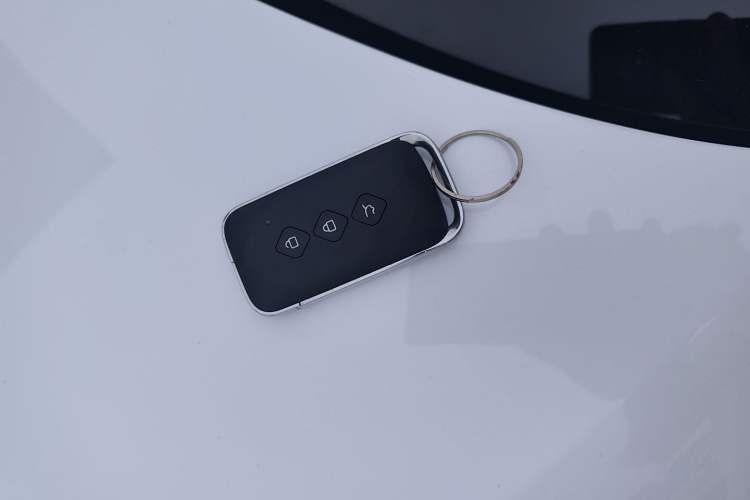 Used Wuling Xingguang 2024 Co-Creation Edition 510 Advanced Model Vehicle Key