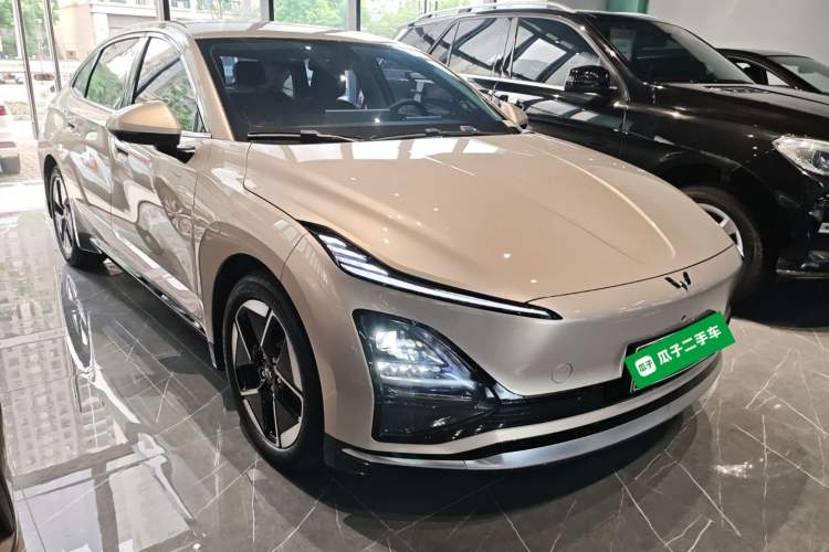 Used Wuling Xingguang 2024 Co-Creation Edition 510 Advanced Model Exterior 1