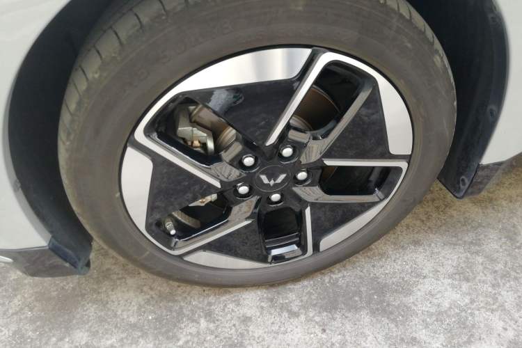 Used Wuling Xingguang 2024 Co-Creation Edition 510 Advanced Model Exterior 7