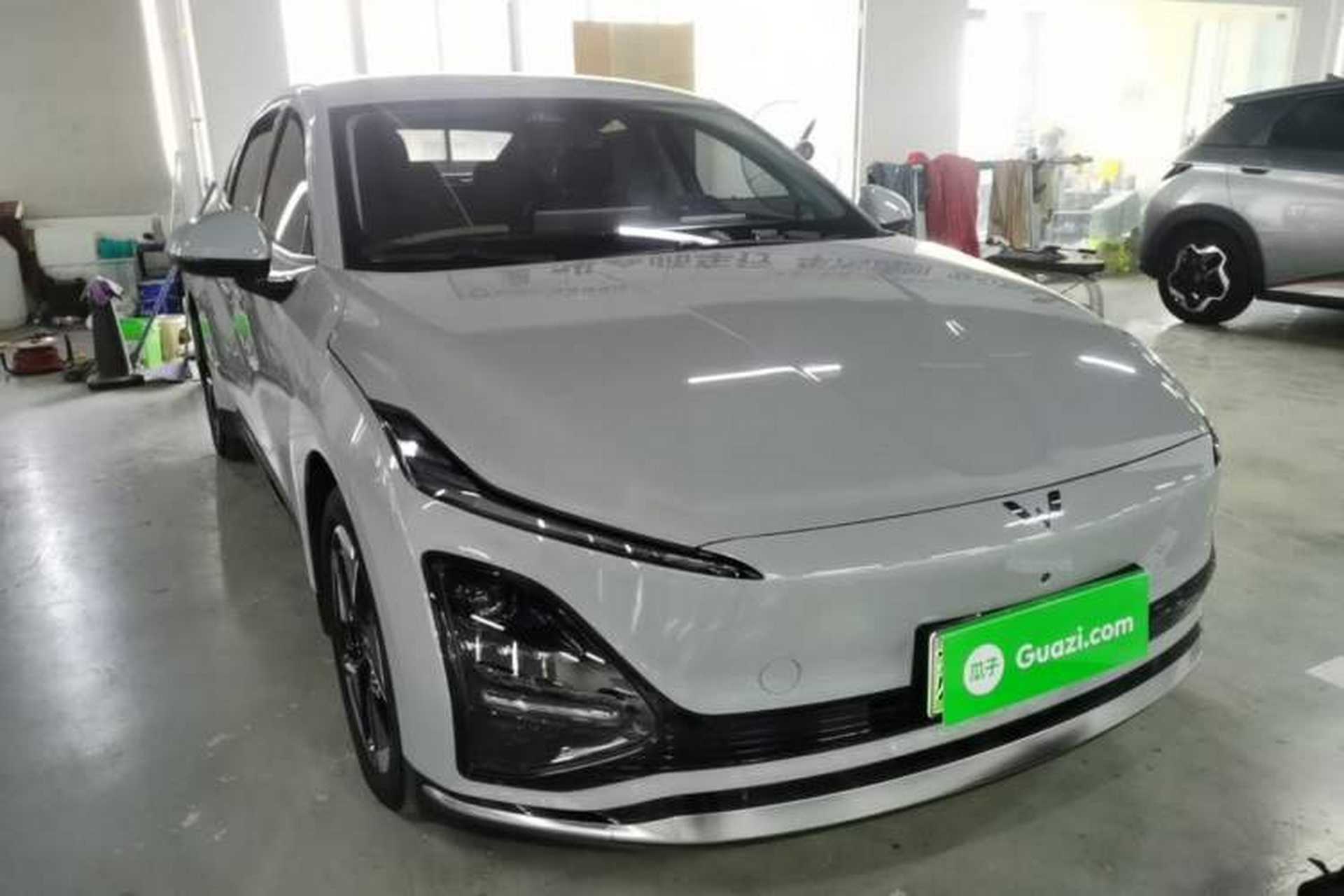 Used Wuling Xingguang 2024 Co-Creation Edition 510 Advanced Model Front Right 45 Deg