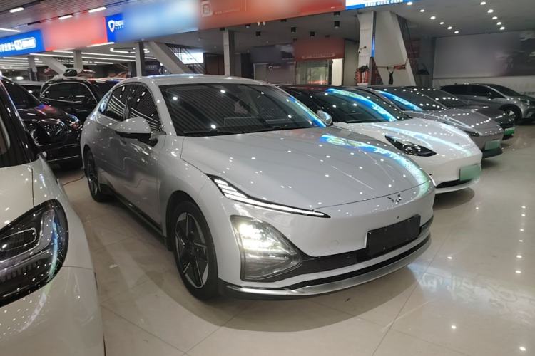 Used Wuling Xingguang 2024 Co-Creation Edition 510 Advanced Model Front Right 45 Deg