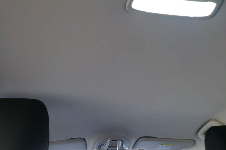 Used Wuling Xingguang 2024 Co-Creation Edition 510 Advanced Model Headliner