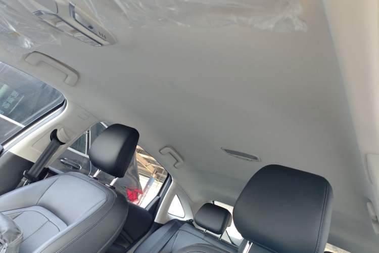 Used Wuling Xingguang 2024 Co-Creation Edition 510 Advanced Model Headliner