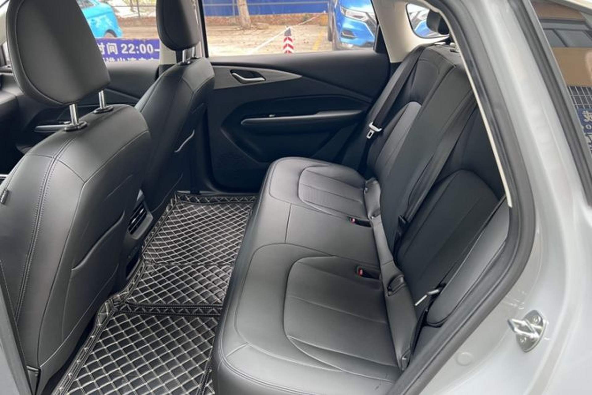 Used Wuling Xingguang 2024 Co-Creation Edition 510 Advanced Model Interior 3