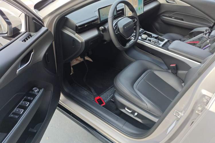 Used Wuling Xingguang 2024 Co-Creation Edition 510 Advanced Model Interior 3