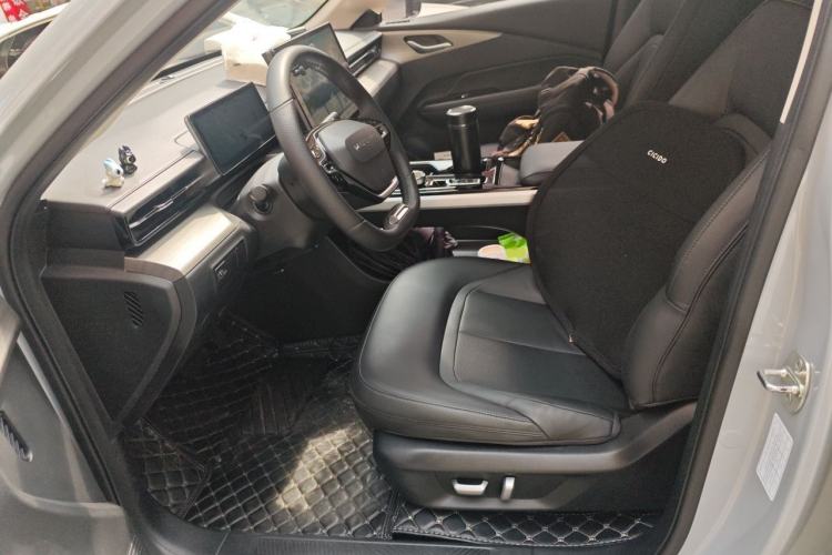 Used Wuling Xingguang 2024 Co-Creation Edition 510 Advanced Model Left Front Seat