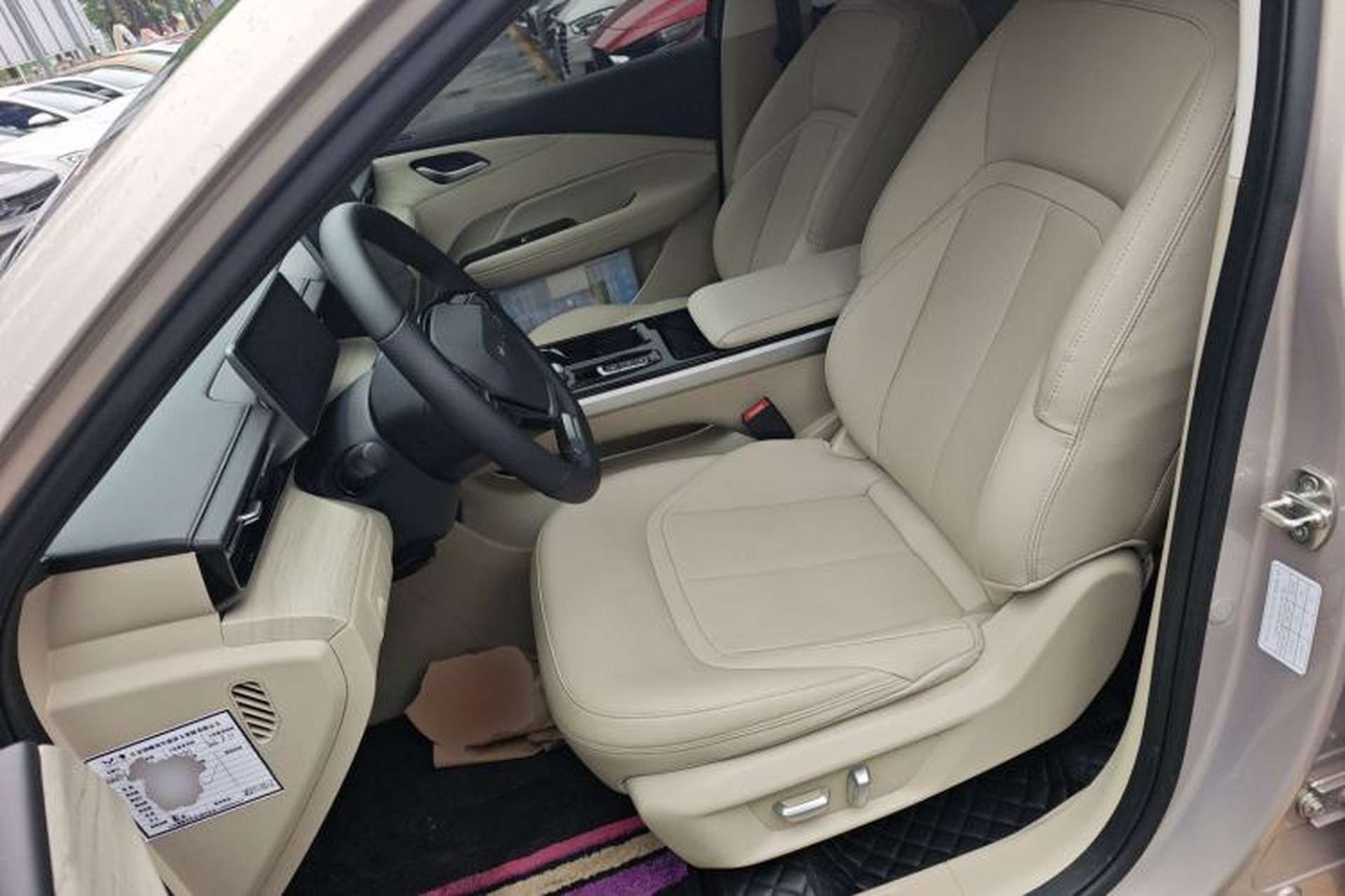 Used Wuling Xingguang 2024 Co-Creation Edition 510 Advanced Model Left Front Seat