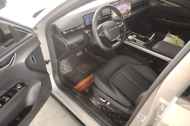 Used Wuling Xingguang 2024 Co-Creation Edition 510 Advanced Model Left Front Seat