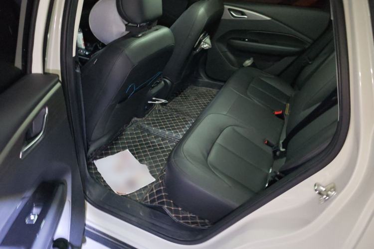 Used Wuling Xingguang 2024 Co-Creation Edition 150 Flagship Model Left Rear Seat
