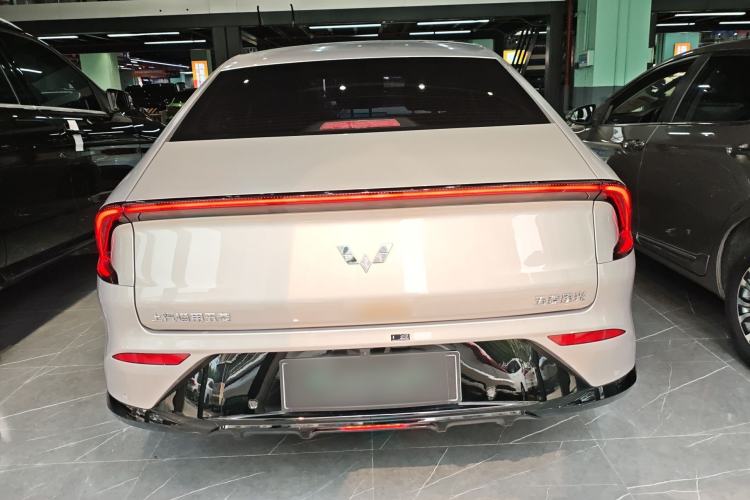Used Wuling Xingguang 2024 Co-Creation Edition 510 Advanced Model Rear