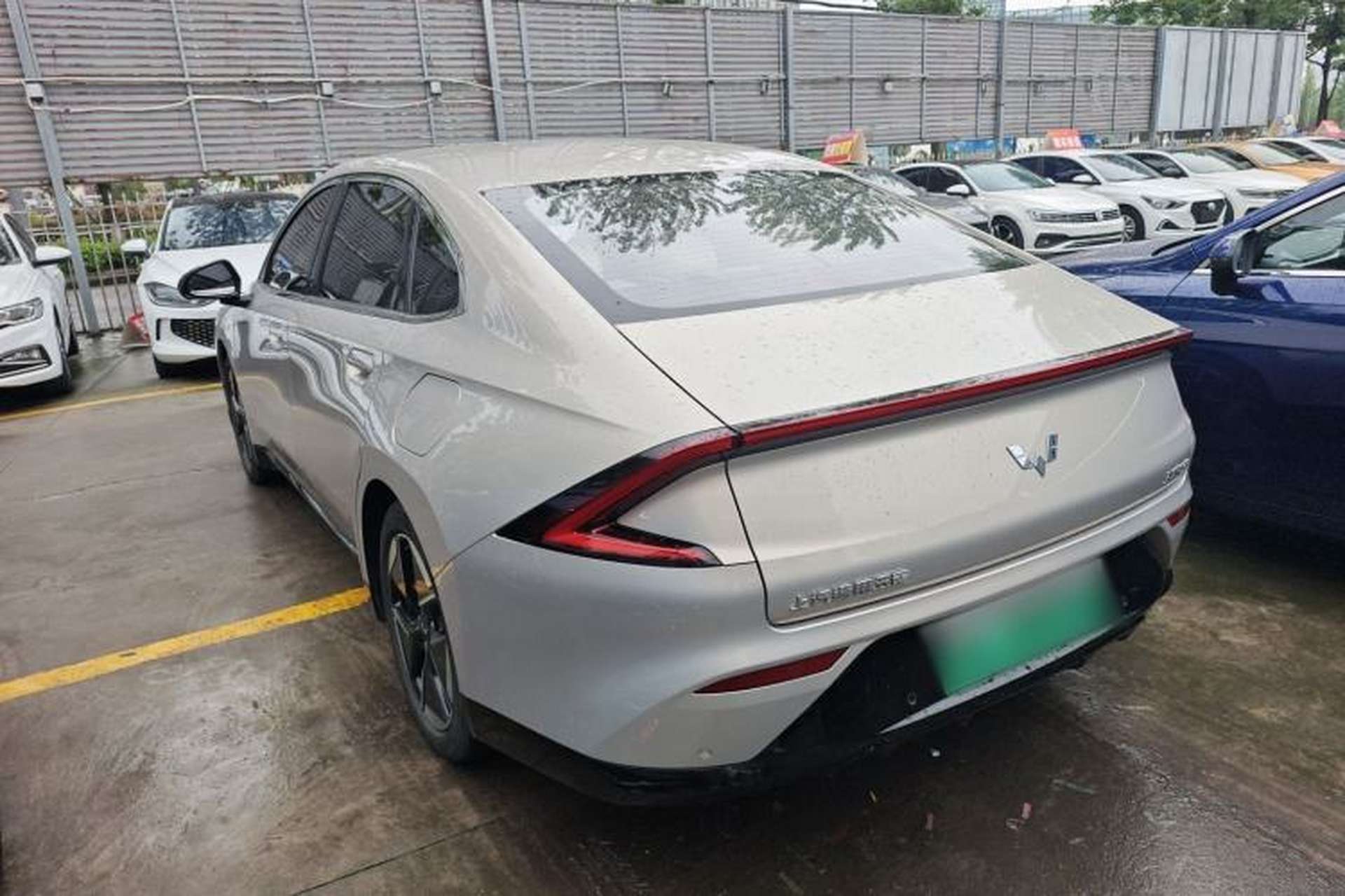 Used Wuling Xingguang 2024 Co-Creation Edition 510 Advanced Model Rear Left 45 Deg